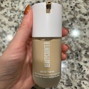Beauty counter skin twin foundation